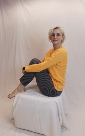 Piżama damska premium 100% bawełna – pomarańczowa góra + czarne spodnie w paski